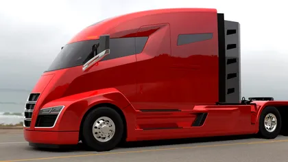 Camionul electric Tesla are o dată de lansare și apare într-o imagine neoficială