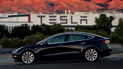 Premieră la Tesla: cum a reușit să se impună în fața Ford și GM