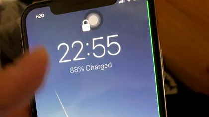 iPhone X își frustrează utilizatorii cu o linie verde pe ecran