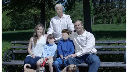 Aceste poze distruse în Photoshop îți arată de ce un fotograf bun costă