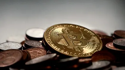 Cum au ajuns acești tineri să facă averi din Bitcoin și alte criptomonede