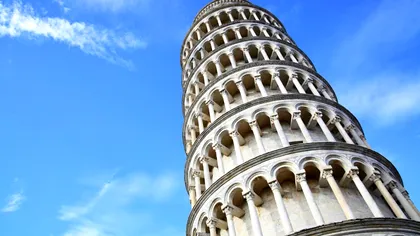 De ce a supraviețuit Turnul din Pisa atât de mult timp fără să cadă