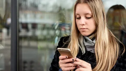 Tinder îți arată de ce lumea vrea totul gratis, mai ales pe perioada crizei