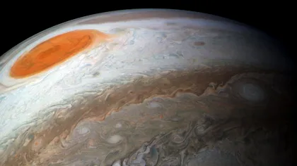 Ultimele imagini cu Jupiter trimise de Juno sunt spectaculoase