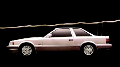 Toyota a pus un TV în mașină în 1985 ca să le ofere șoferilor informații
