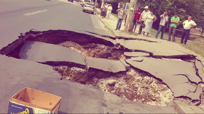 Ideea pe care s-o vrei în România: pizzeria care asfaltează drumuri