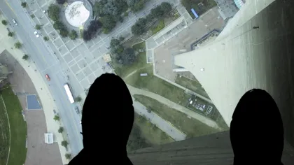 Cum te va ajuta realitatea virtuală să scapi de teama de înălțimi