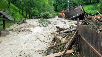 De ce avem inundații atât de devastatoare în România