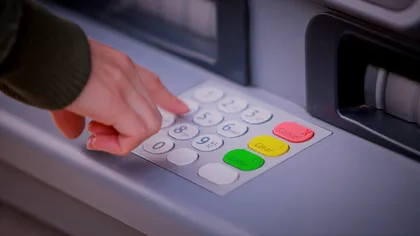 Avertismentul FBI pentru bănci nu înseamnă că trebuie să golești cardul