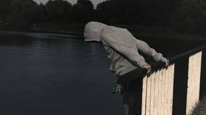 Sistemul care poate preveni suicidul în rândul tinerilor