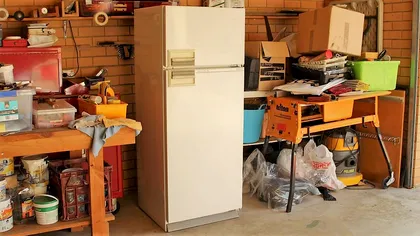 De ce îți dă Guvernul bani să-ți schimbi electrocasnicele vechi