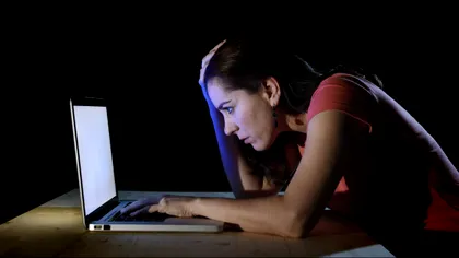 Stresul cibernetic e real și te afectează, chiar dacă ai impresia că ești ok