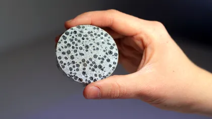 Materialul care se repară singur e o mică minune a științei