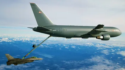 De ce e uimitoare alimentarea în zbor a avioanelor și cât poate fi de periculoasă