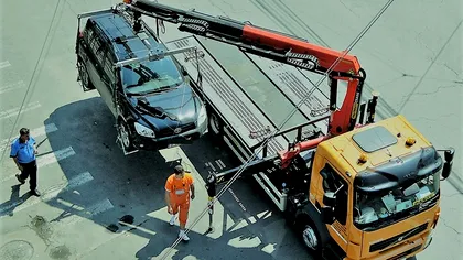 Firea vrea să-ți fie ridicată mașina staționată neregulamentar. Ce amendă vei plăti