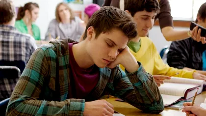 Programul matinal al școlilor distruge educația elevilor