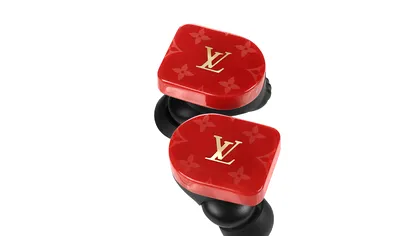 Aceste căști îți arată absurditatea prețului la Louis Vuitton