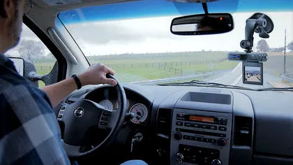 Lecție pentru toți șoferii: ce se întâmplă dacă filmezi un incident în trafic și când e inutilă proba video