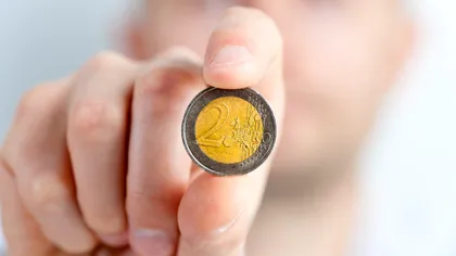 Curs valutar BNR 13-14 aprilie: Unde găsești cel mai bun curs la euro