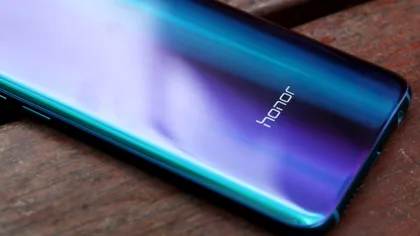 Honor oferă 5000 de euro pentru oricine găsește acest telefon
