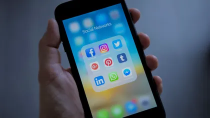 Facebook a picat: cât de mari sunt problemele cu Messenger și paginile