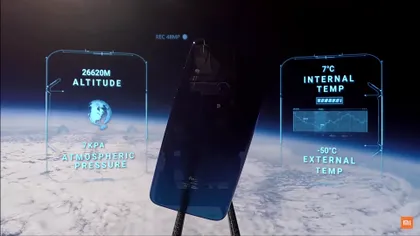 Un telefon a ajuns în spațiu, a făcut poze și a aterizat fără probleme: despre ce gadget e vorba