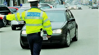 Codul rutier 2019. Cinci lucruri pe care să nu le faci niciodată când te oprește poliția în trafic