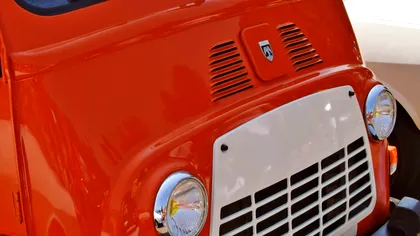 Dacia surpriză din noul sediu Renault. Elena Ceaușescu ar fi interzis-o