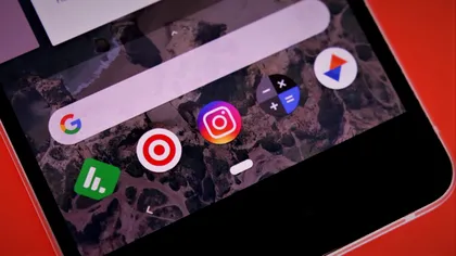 Telefonul Nokia care arată ca în anii '90, dar rulează Android