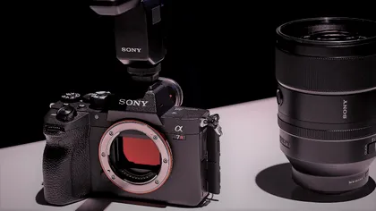 Camera foto de 61 megapixeli îți schimbă părerea despre mirrorless