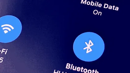 Aplicațiile de pe iPhone cer acces la Bluetooth: de ce să nu-ți dai acordul de fiecare dată
