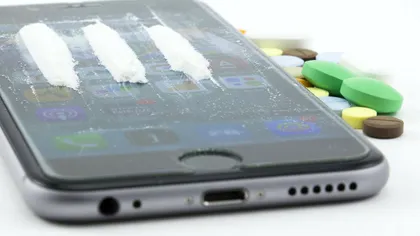 Smartphone-ul la copii, comparat cu un gram de cocaină: ce spun experții