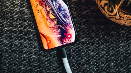 Poliția e supărată că nu poate să vadă ce-ai în telefon la fel de ușor ca înainte