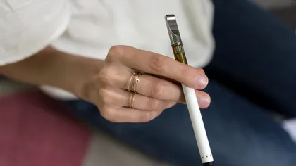 O nouă lovitură pentru țigările electronice: ce modele au fost interzise la început de 2020