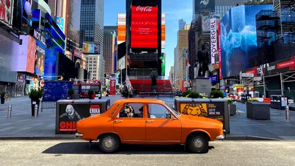 Dacia 1300 pe străzile pustii din New York: imagini superbe cu mașina românilor în America
