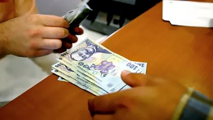 Se dau 2.500 de lei în plus la salariu pentru zeci de mii de români ca stimulent în lupta cu criza sanitară