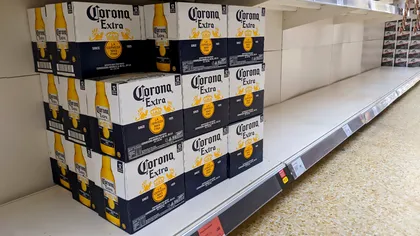 Creatorii berii Corona, pe butuci: de ce au închis fabrica, pe timp de pandemie