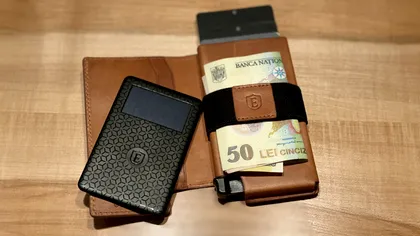 Experiență: De ce am trecut la un portofel inteligent și cât de revoluționar este un astfel de gadget
