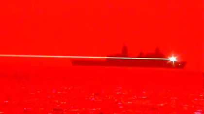 Desprins din filmele SF, armata americană a testat laserul care poate spulbera avioane în zbor