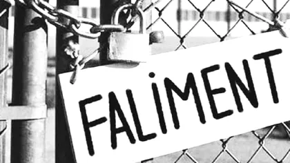 Sute de mii de români, afectați: un important asigurator RCA, în faliment. Ce trebuie să faci acum