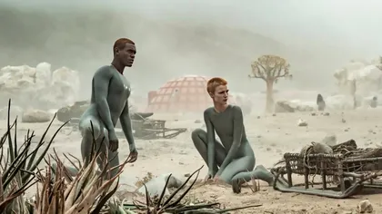 VIDEO Primul serial de la creatorul Alien și Prometheus îți taie respirația: Raised by Wolves