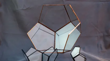 Această descoperire surprinzătoare din geometrie răspunde la o întrebare veche de 2.000 de ani