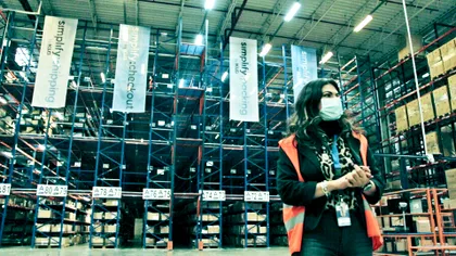 VIDEO Cealaltă industrie din comerțul online: cum vinzi fără să te preocupi de transport sau depozit