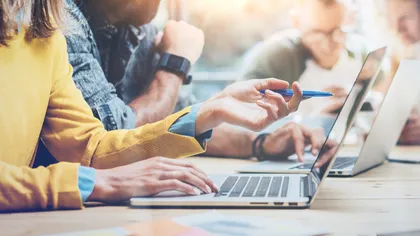 Domeniul cu cele mai mari salarii și cu joburi sigure: unde să te angajezi în România