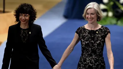 Cine sunt cercetătoarele care au câștigat Nobel pentru “rescrierea codului vieții”