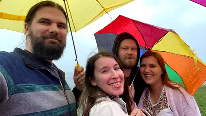 Prietenul la nevoie se cunoaște — De ce să-ți împărtășești sentimentele cu cineva drag și la ce ajută