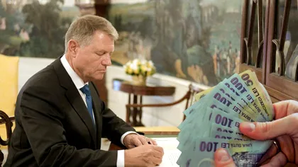 Președintele a semnat decretul. Bani în plus care intră pe card pentru acești români chiar acum