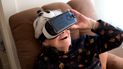 Din nou acasă, cu ajutorul realității virtuale. Povestea incredibilă a unei femei care s-a întors acasă după 70 de ani