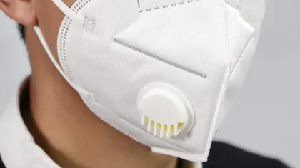 De ce Ministerul vrea să nu mai folosești aceste măști, deși au un grad mare de filtrare