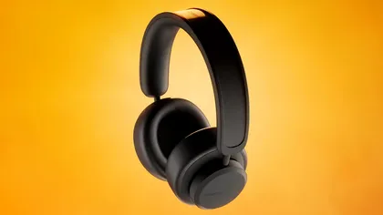 Primele căști wireless care funcționează la infinit: au ANC și panouri solare deștepte